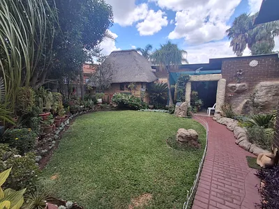 3 Bedroom House For Sale in Newcastle - zcOs.webp