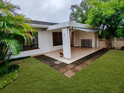 2 Bedroom Townhouse To Rent in Durban North - img