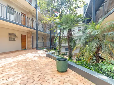 1 Bedroom Apartment For Sale in Randburg - DBBj.webp