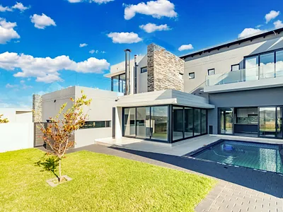 7 Bedroom House For Sale in Centurion - img
