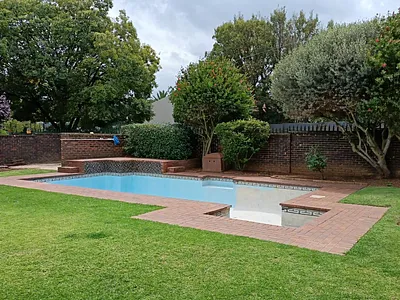 4 Bedroom House For Sale in Boksburg - Yn48.webp