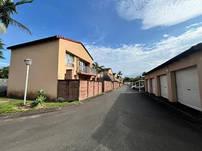 2 Bedroom Apartment For Sale in Richards Bay - 4qaH.webp