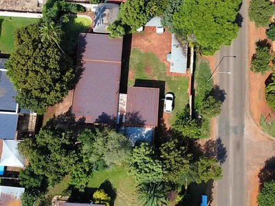 4 Bedroom House For Sale in Akasia - 5WbH.webp