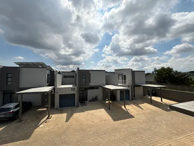3 Bedroom Townhouse For Sale in Benoni - MhEr.webp