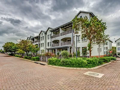 1 Bedroom Apartment For Sale in Sandton - qiAa.webp