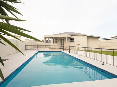 2 Bedroom House For Sale in Goodwood - E306.webp