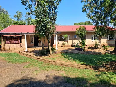 10 Bedroom House For Sale in Pietermaritzburg - S6Gf.webp