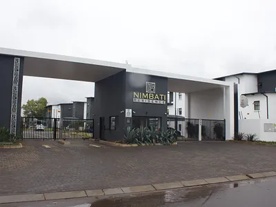 2 Bedroom Townhouse For Sale in Kempton Park - img