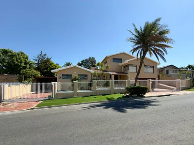 4 Bedroom House For Sale in Blouberg - KfSj.webp