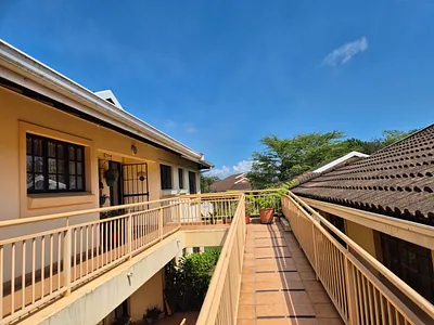 2 Bedroom Apartment For Sale in Howick - img