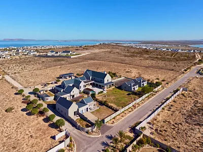 13 Bedroom House For Sale in Langebaan - Pd9U.webp