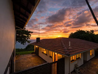 4 Bedroom House For Sale in Amanzimtoti - N20v.webp