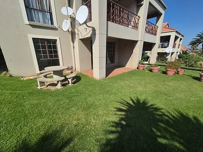 2 Bedroom Apartment For Sale in Johannesburg - Xppx.webp
