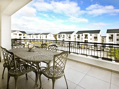 2 Bedroom Apartment To Rent in Somerset West - pp80.webp