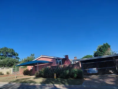 4 Bedroom House For Sale in Despatch - EVnO.webp