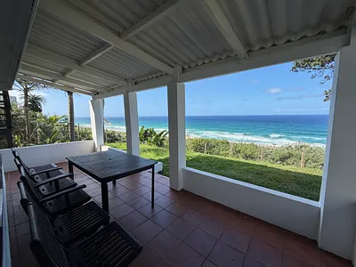 5 Bedroom House For Sale in Amanzimtoti - n1ar.webp