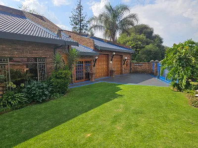 3 Bedroom House For Sale in Springs - 4Jmi.webp