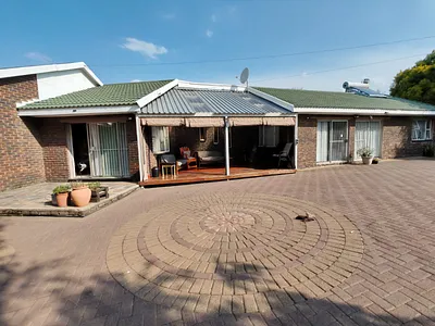 4 Bedroom House For Sale in Sasolburg - Udzy.webp