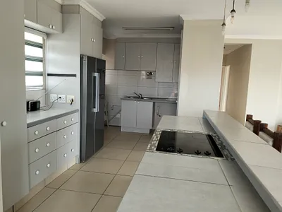 3 Bedroom House To Rent in Jeffreys Bay - oTp3.webp