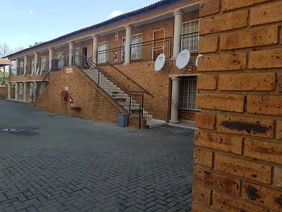 2 Bedroom Apartment For Sale in Rustenburg - WEl9.webp