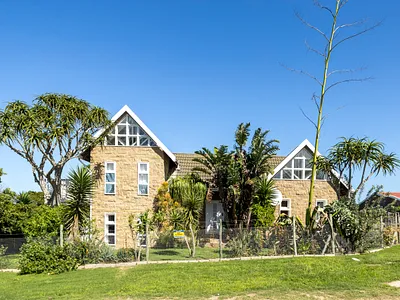 4 Bedroom House For Sale in Port Alfred - img