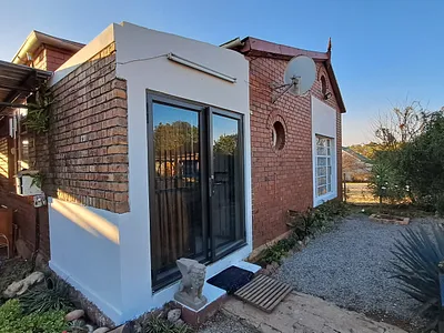 2 Bedroom House For Sale in Heidelberg - eYh6.webp
