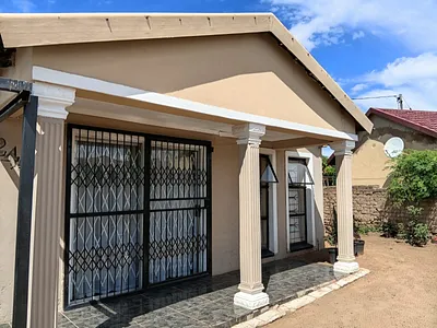 3 Bedroom House For Sale in Brits - x2sd.webp