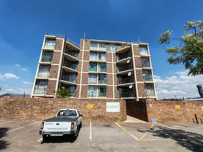 2 Bedroom Apartment For Sale in Pretoria - V8ra.webp