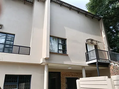 11 Bedroom House For Sale in Benoni - huBP.webp