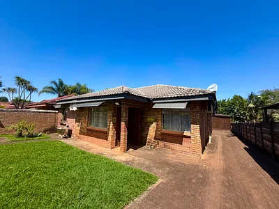 3 Bedroom House For Sale in Louis Trichardt - OR0O.webp