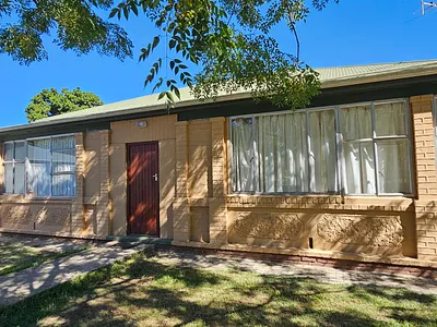 3 Bedroom House For Sale in Swellendam - img