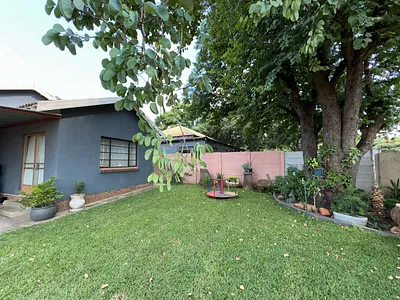 3 Bedroom House For Sale in Bo-dorp, Rustenburg - bkNb.webp