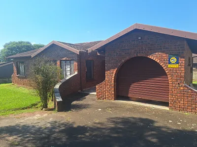 3 Bedroom House For Sale in Pietermaritzburg - 4pVj.webp