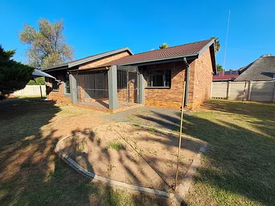 3 Bedroom House To Rent in Sasolburg - VMbr.webp