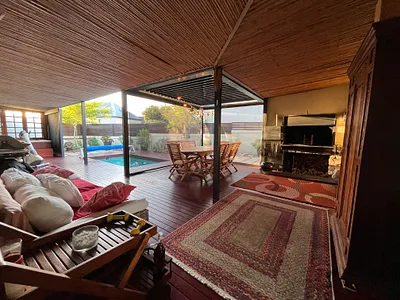 3 Bedroom House To Rent in Melkbosstrand - F8rW.webp