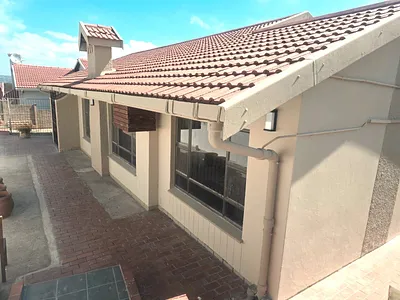 4 Bedroom House To Rent in Durban - mqrp.webp