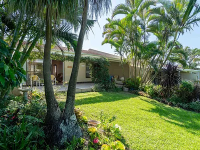 2 Bedroom Townhouse For Sale in Scottburgh - rDwi.webp