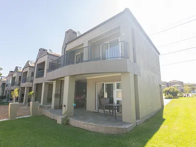 3 Bedroom Townhouse To Rent in Brackenfell - PuXD.webp