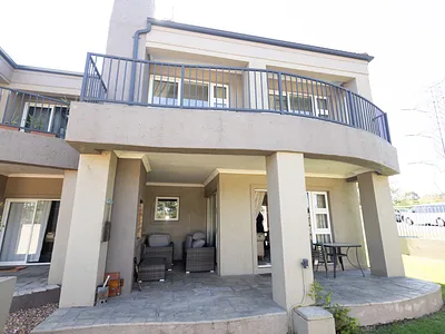 3 Bedroom Townhouse To Rent in Brackenfell - cMX5.webp