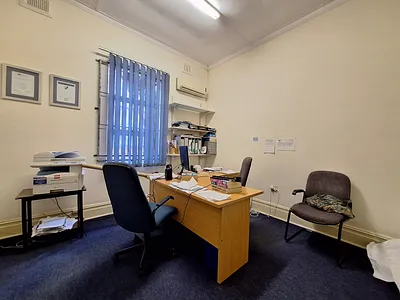 4 Bedroom House For Sale in Durban - fwHc.webp