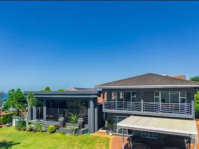 4 Bedroom House For Sale in Durban - yo1f.webp