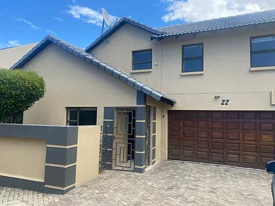 5 Bedroom House For Sale in Edenvale - img
