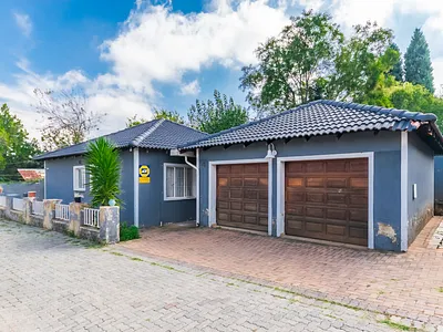 2 Bedroom Townhouse For Sale in Roodepoort - img