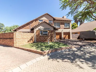 3 Bedroom House For Sale in Kempton Park - img