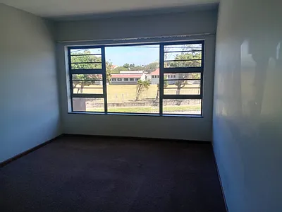 2 Bedroom Apartment To Rent in East London - LXSB.webp