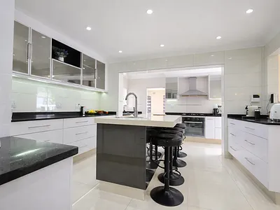 5 Bedroom House For Sale in Isipingo - img