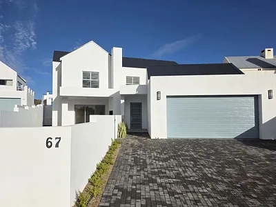 3 Bedroom House For Sale in Langebaan - img