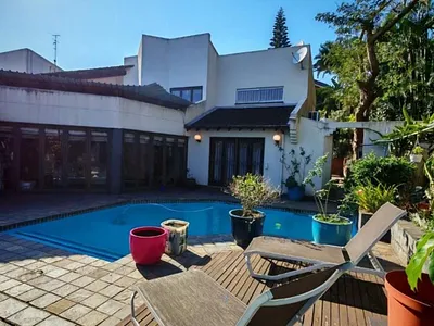 4 Bedroom House For Sale in Durban - tMdi.webp