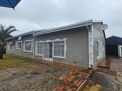 3 Bedroom House For Sale in Brakpan - c0Ym.webp
