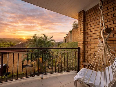 3 Bedroom Townhouse For Sale in Amanzimtoti - aUzr.webp